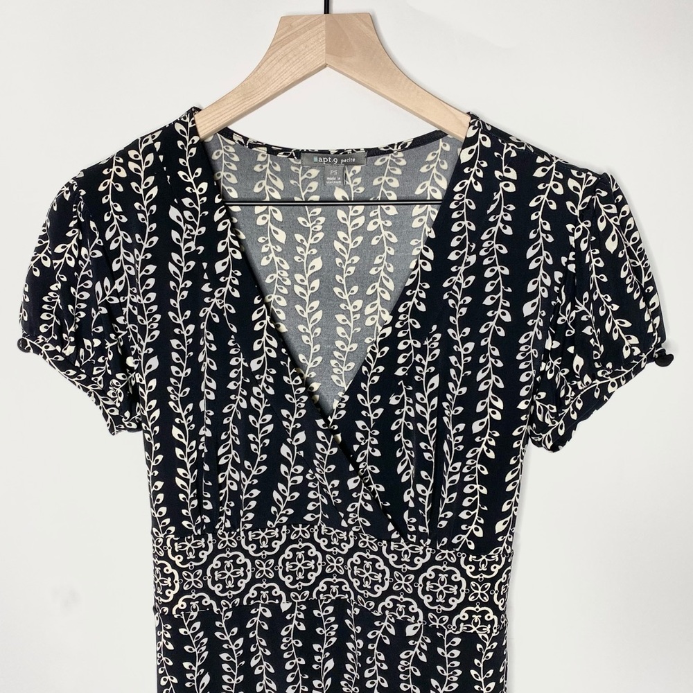 Black Fitted Midi Dress Size PS